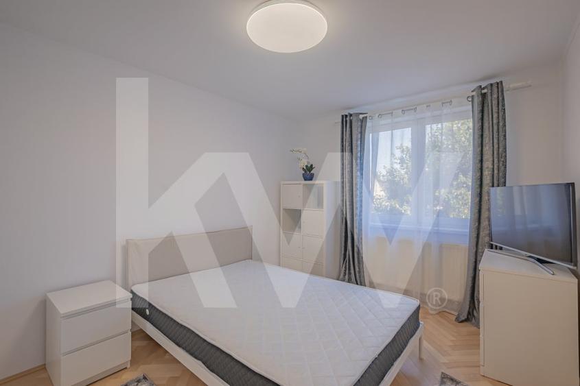 Apartament cu 2 camere semidecomandat, mobilat în Ultracentral