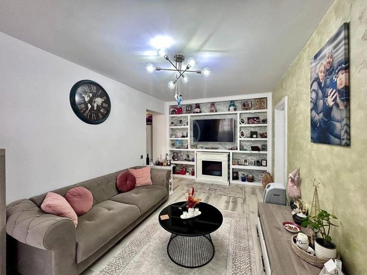 Apartament 3 camere decomandat zona Cetatii ansamblu New City - 1