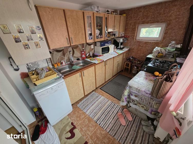 Casă cu 4 camere cu Teren 928 Mp în Mihail Kogălniceanu