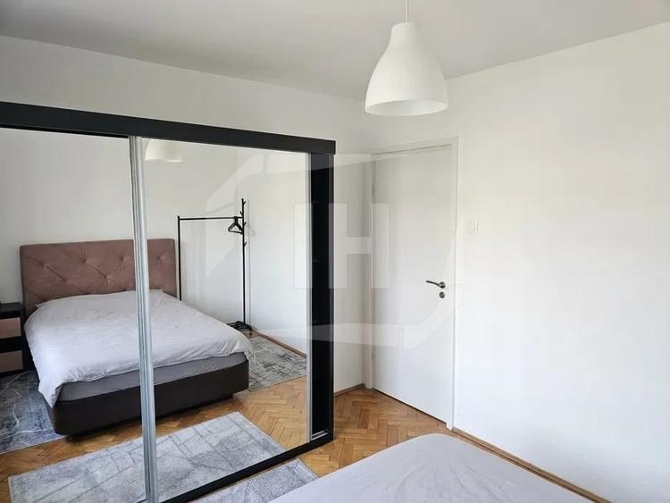 Apartament cu 3 camere semidecomandat, mobilat în Gheorgheni