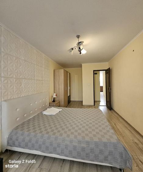Apartament cu 3 camere în Rogerius