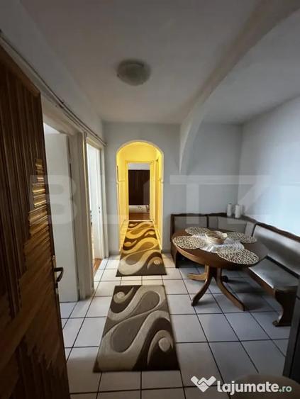 Apartament cu 2 camere decomandat în Micro 15