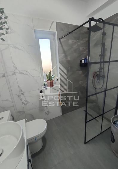Duplex cu 3 camere cu Canalizare în Bucovăț (Remetea Mare)