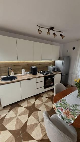 Ap recent renovat cu 3 dormitoare | zona Kaufland - Mărăști - 1