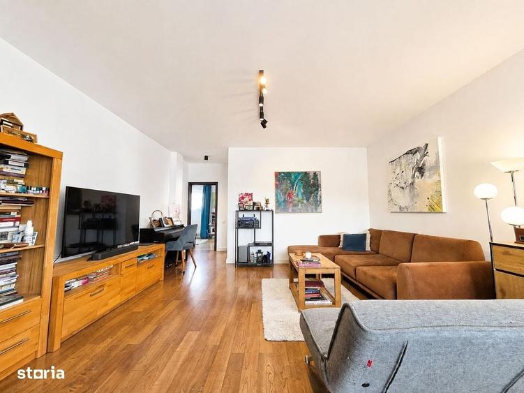 Apartament cu 3 camere în Bună Ziua