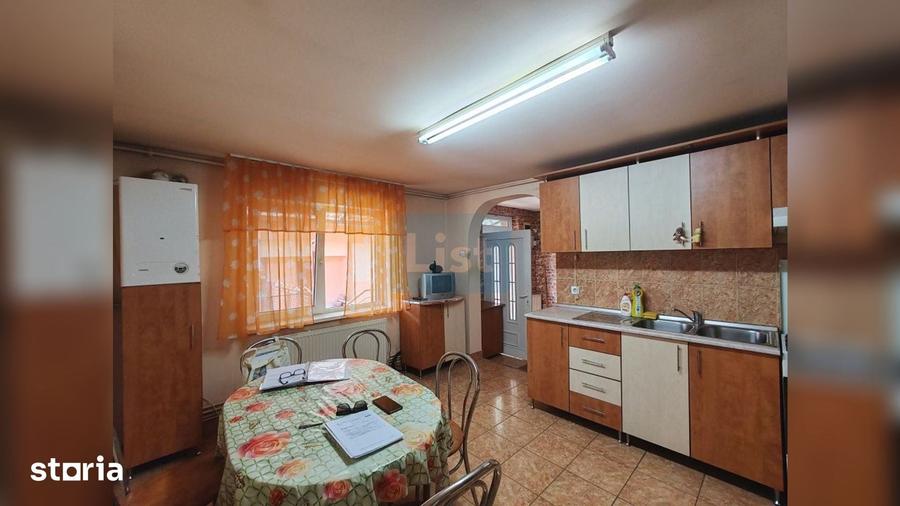 Casă cu 3 camere cu Teren 1203 Mp în Bulgaria