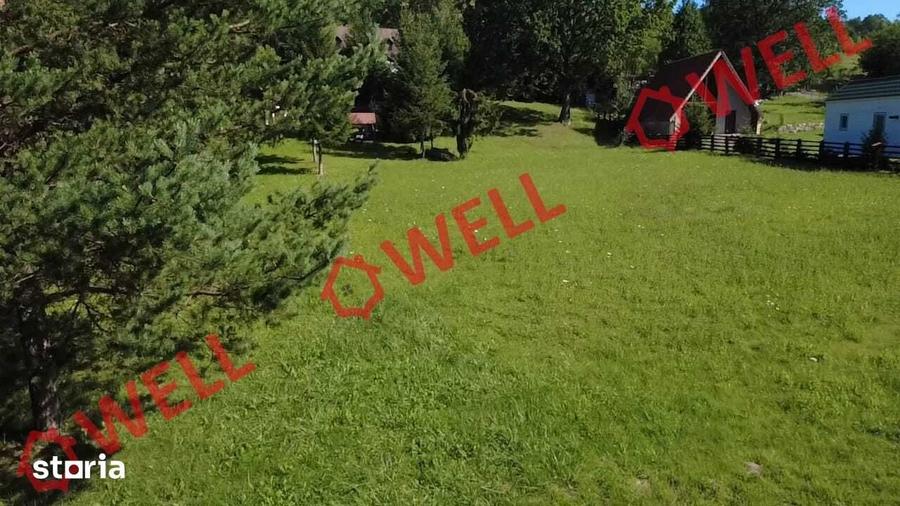 Casă cu 4 camere cu Teren 2800 Mp în Central