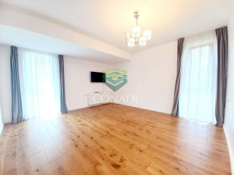 Apartament cu 4 camere decomandat, mobilat în Băneasa