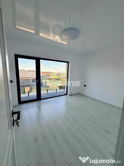 Casă cu 4 camere cu Teren 300 Mp în Rediu