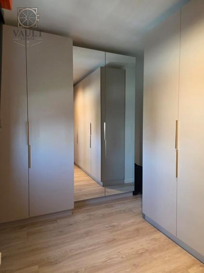 Apartament cu 3 camere decomandat, mobilat în Panduri