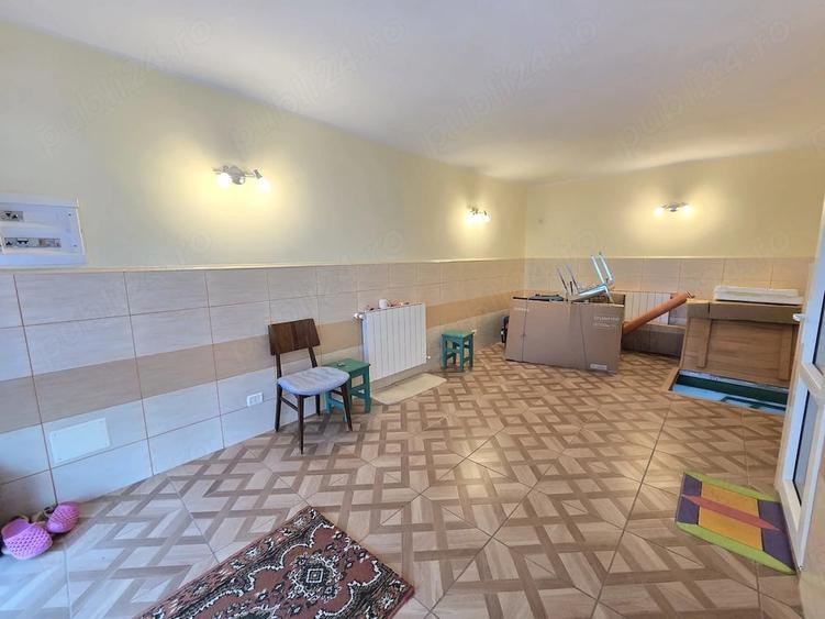 Spațiu comercial, de 62 mp, în Micro 17