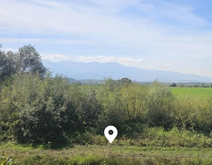 Teren de 3500 mp, în Porumbacu de Jos