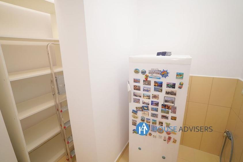 Apartament cu 2 camere, mobilat în Universitate