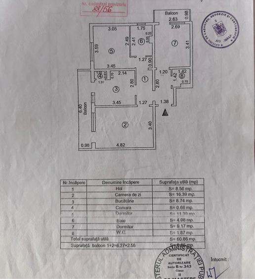 Apartament cu 3 camere decomandat în Central