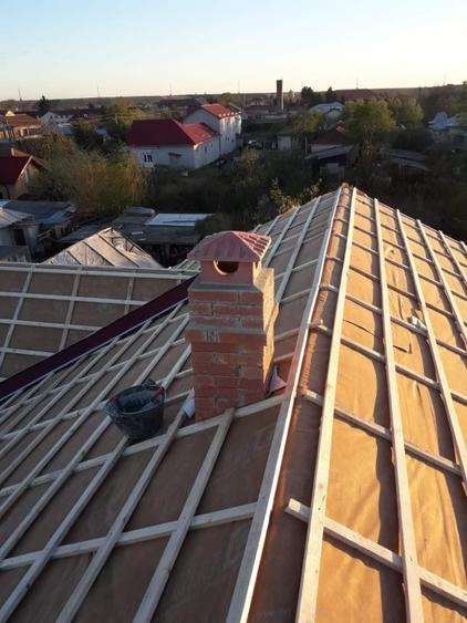 Casă individuală cu 4 camere cu Teren 600 Mp în Peretu