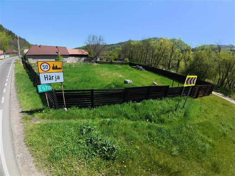 Teren intravilan de 760 mp, în Hârja