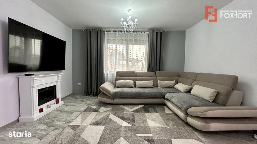Casă cu 4 camere în Ghiroda