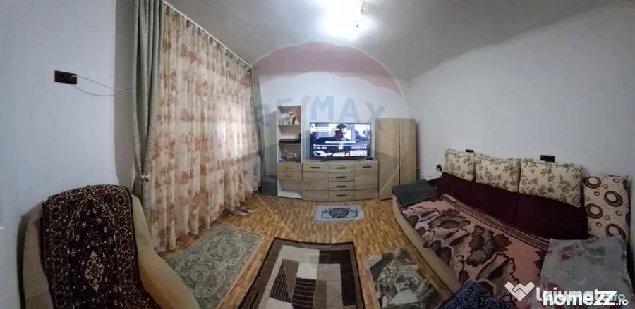 Casă cu 3 camere cu Teren 1079 Mp în Fughiu