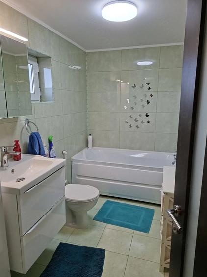 Vand casa in Centrul Civic Cumpana - 8
