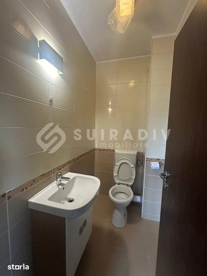 Apartament cu 3 camere semidecomandat în Florești