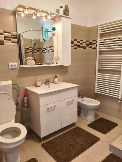 Casă individuală cu 4 camere cu Teren 663 Mp în Jelna