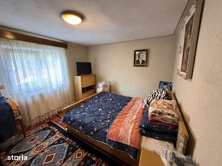Casă cu 4 camere în Oncești