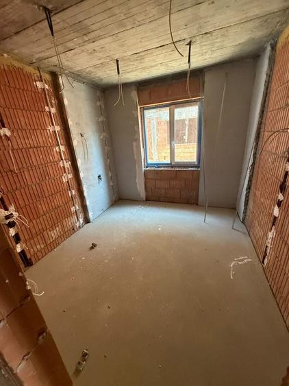 Apartament cu 2 camere semidecomandat în Braytim