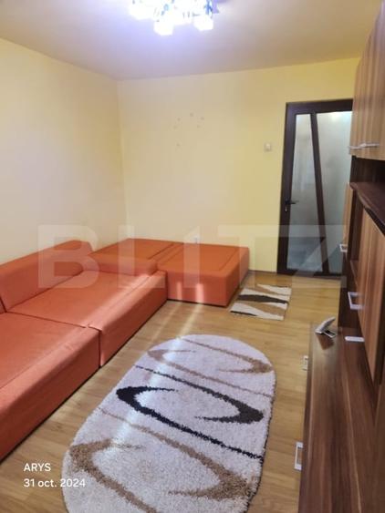 Apartament cu 2 camere decomandat, mobilat în Micro 6