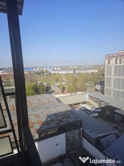 Garsonieră decomandată în Gării