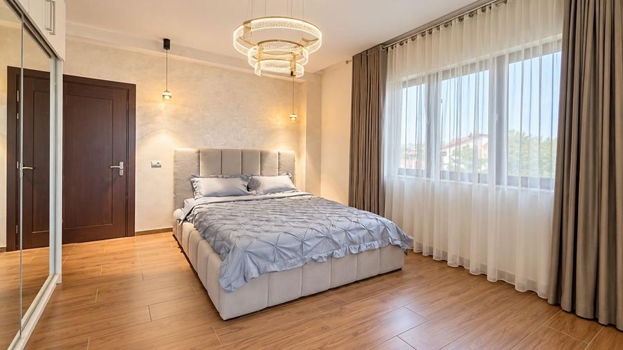 Apartament cu 3 camere, mobilat în Pipera