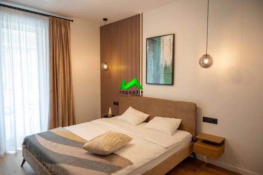 Apartament cu 2 camere decomandat, mobilat în Central