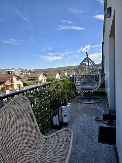 Apartament cu 4 camere decomandat, mobilat în Unirii