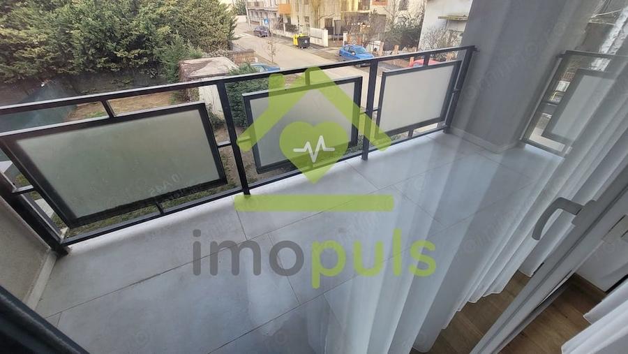 Apartament cu 4 camere decomandat în Giroc