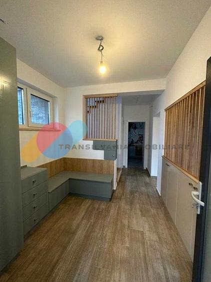 Duplex cu 5 camere cu Canalizare în Borhanci