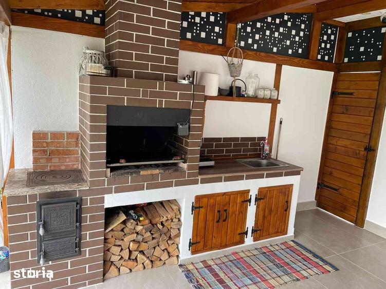 Casă cu 3 camere cu Teren 500 Mp în Recea