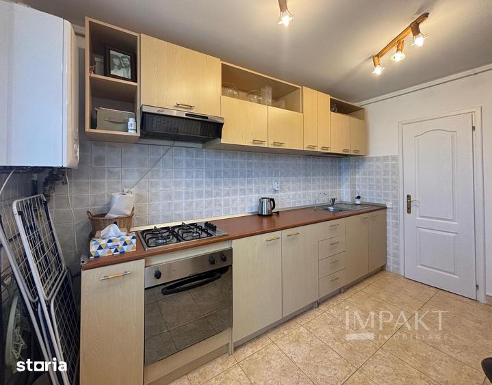 Apartament cu 3 camere în Andrei Mureșanu