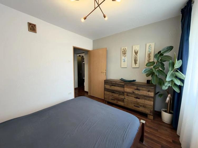 Apartament cu 2 camere semidecomandat în Lacul Tei