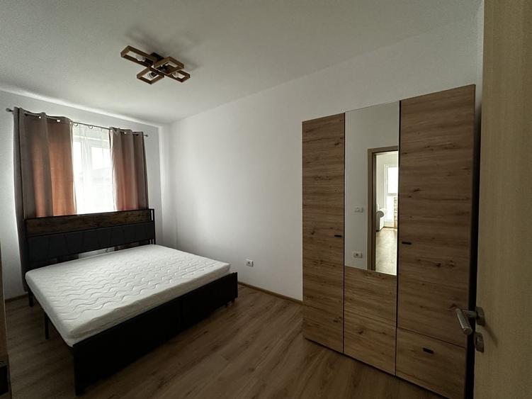 Apartament cu 3 camere în Giroc