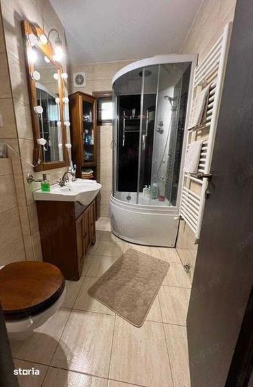 Apartament cu 2 camere semidecomandat, mobilat în Ștrand