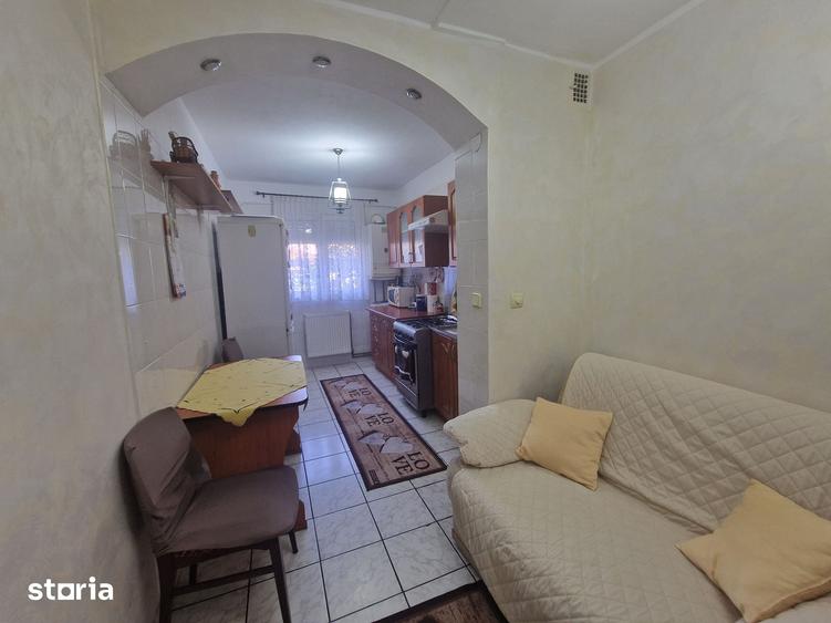 Apartament cu 2 camere semidecomandat în Central