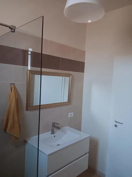 Casă cu Teren 500 Mp în Sânandrei