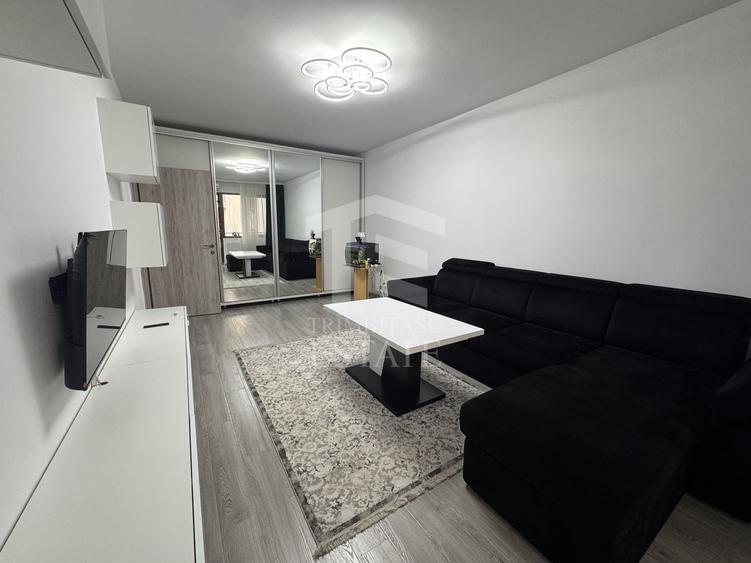 Apartament cu 2 camere decomandat, mobilat în Metalurgiei