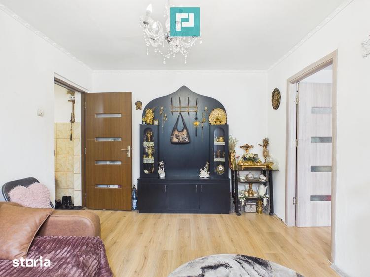 Apartament cu 2 camere semidecomandat în Rogerius