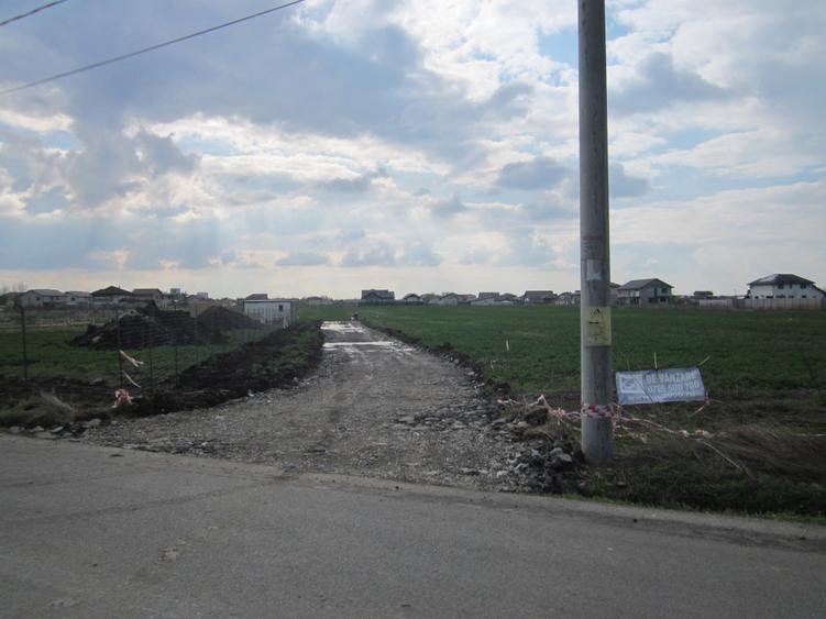 Teren Construcții intravilan de 2314 mp, în Domnești