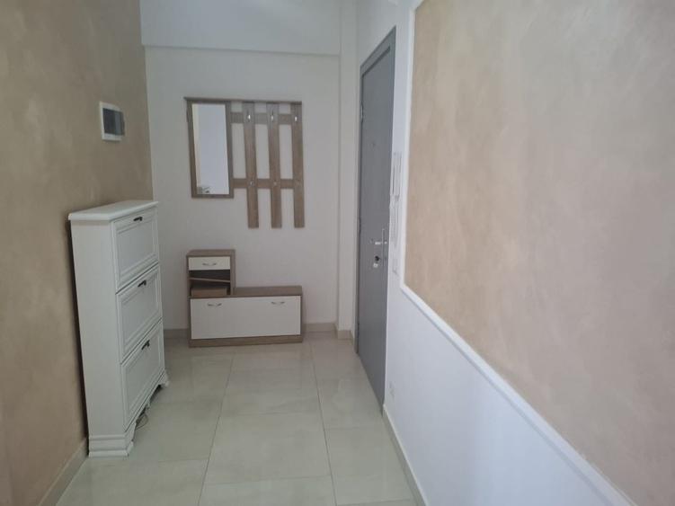 Inchiriez apartament cu trei camere in bloc nou mobilat si utilat - 8