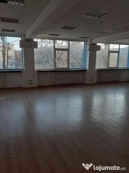 Spațiu comercial, de 8,000 mp, în Crângași