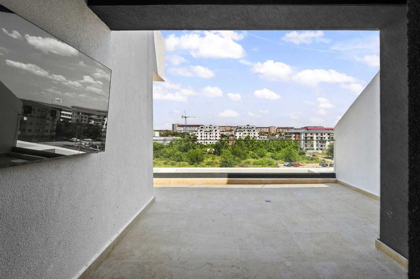 Apartament cu 3 camere decomandat în Olteni