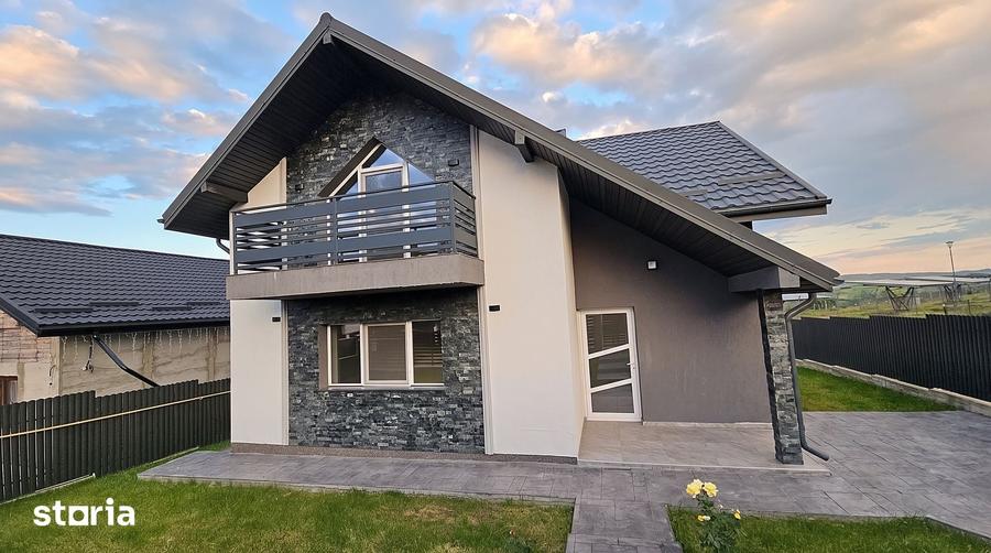 Casă cu 5 camere cu Teren 500 Mp în Exterior Vest