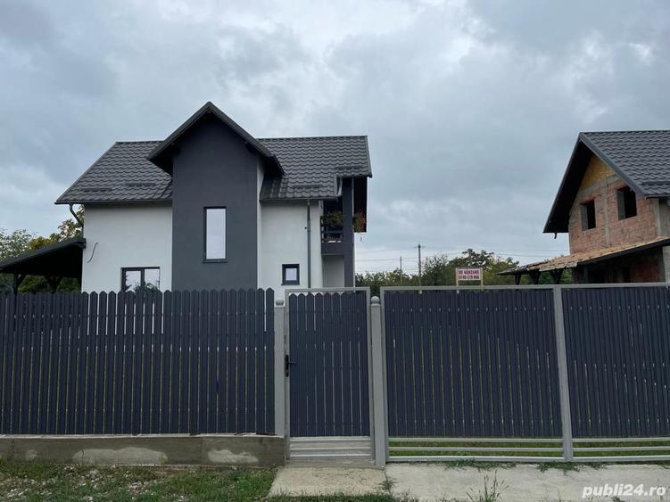 Casă cu 4 camere în Gherăiești