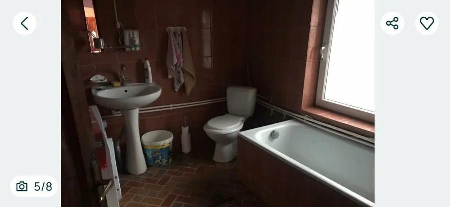 Casă cu 5 camere în Ilovăț